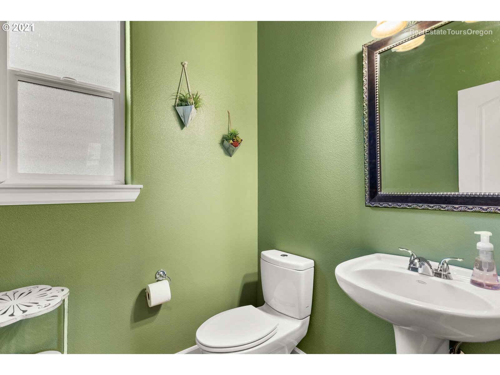 29280 Southwest Brown Road Wilsonville, OR 97070 - Photo 15 of 31 Gallery Image 15