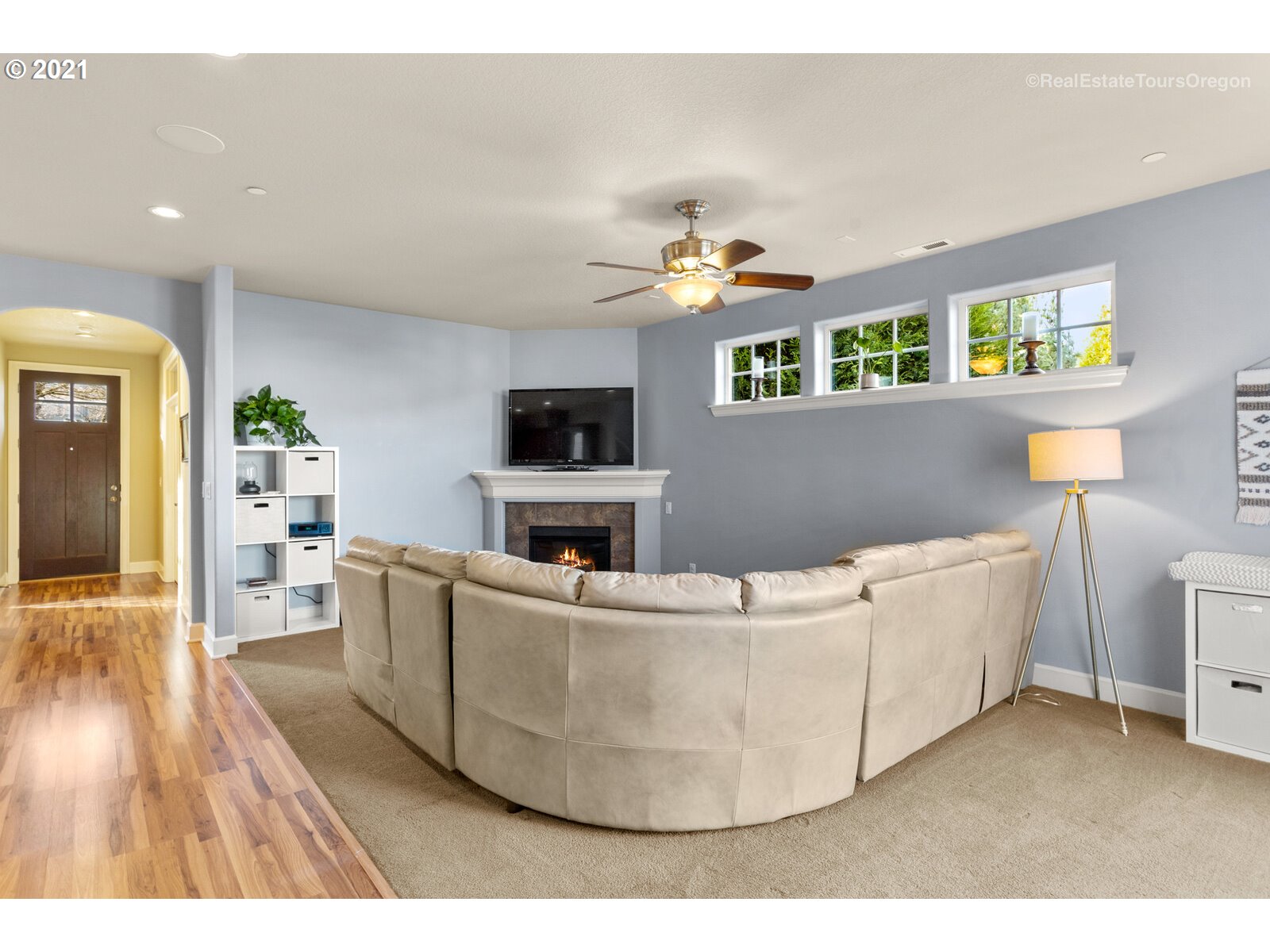 29280 Southwest Brown Road Wilsonville, OR 97070 - Photo 4 of 31 Gallery Image 4
