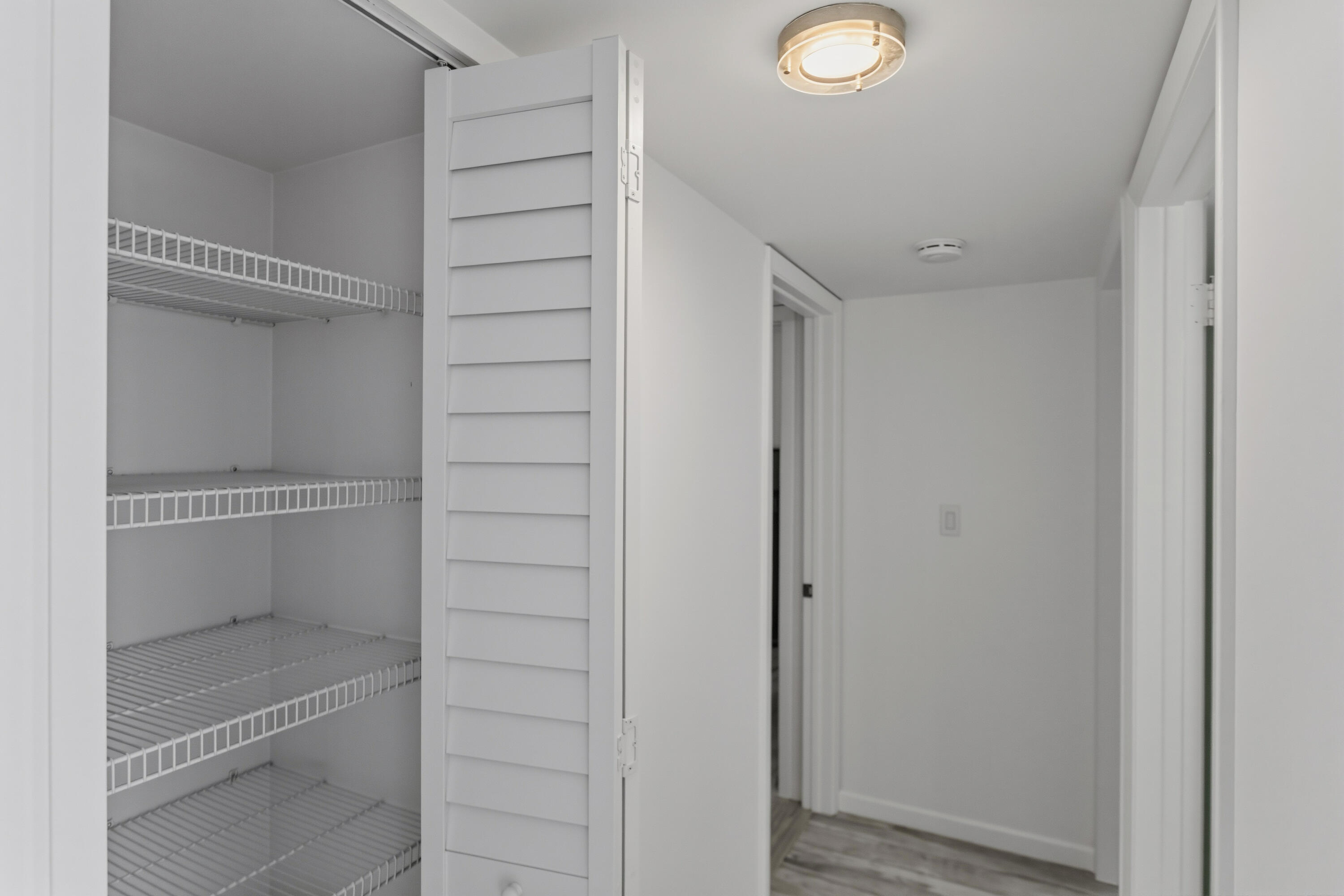 9233 Southwest 8th Street, Unit 404 Boca Raton, FL 33428 - Photo 20 of 37 585A2281