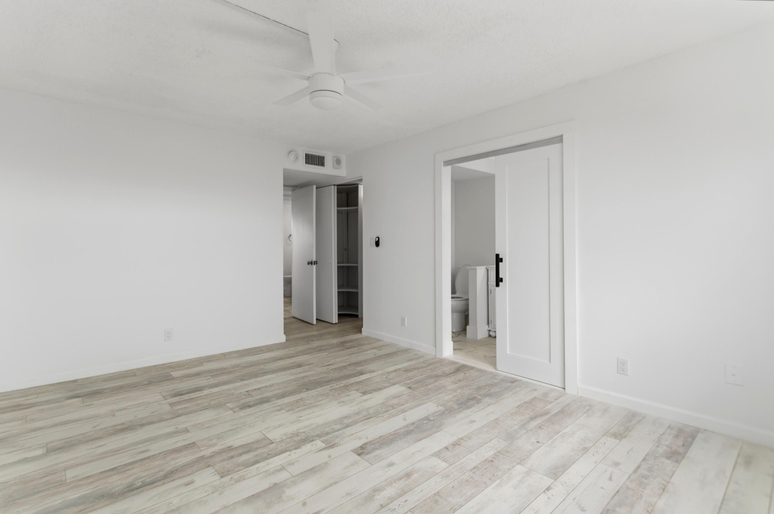 9233 Southwest 8th Street, Unit 404 Boca Raton, FL 33428 - Photo 29 of 37 585A2245