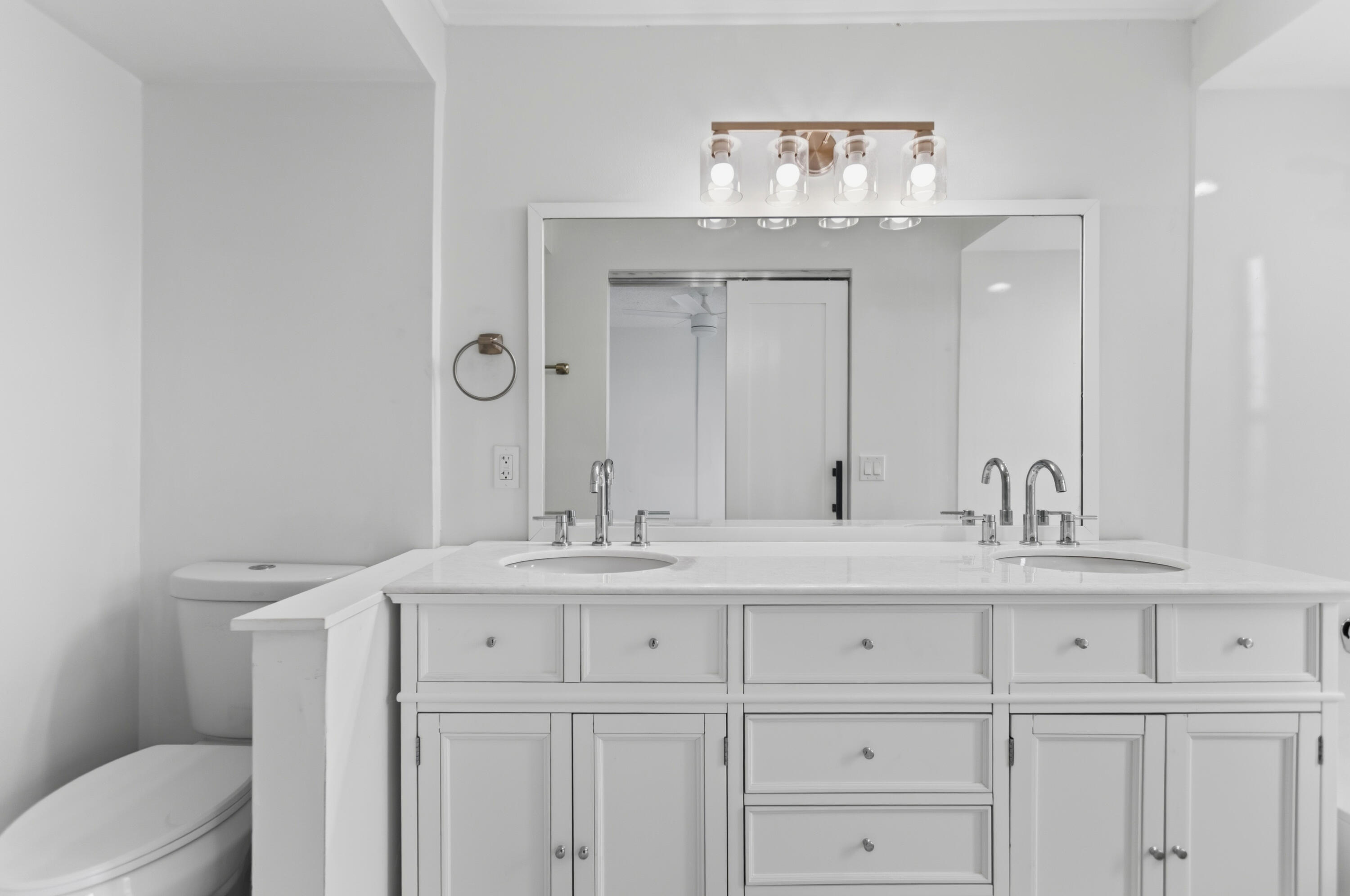 9233 Southwest 8th Street, Unit 404 Boca Raton, FL 33428 - Photo 32 of 37 585A2272
