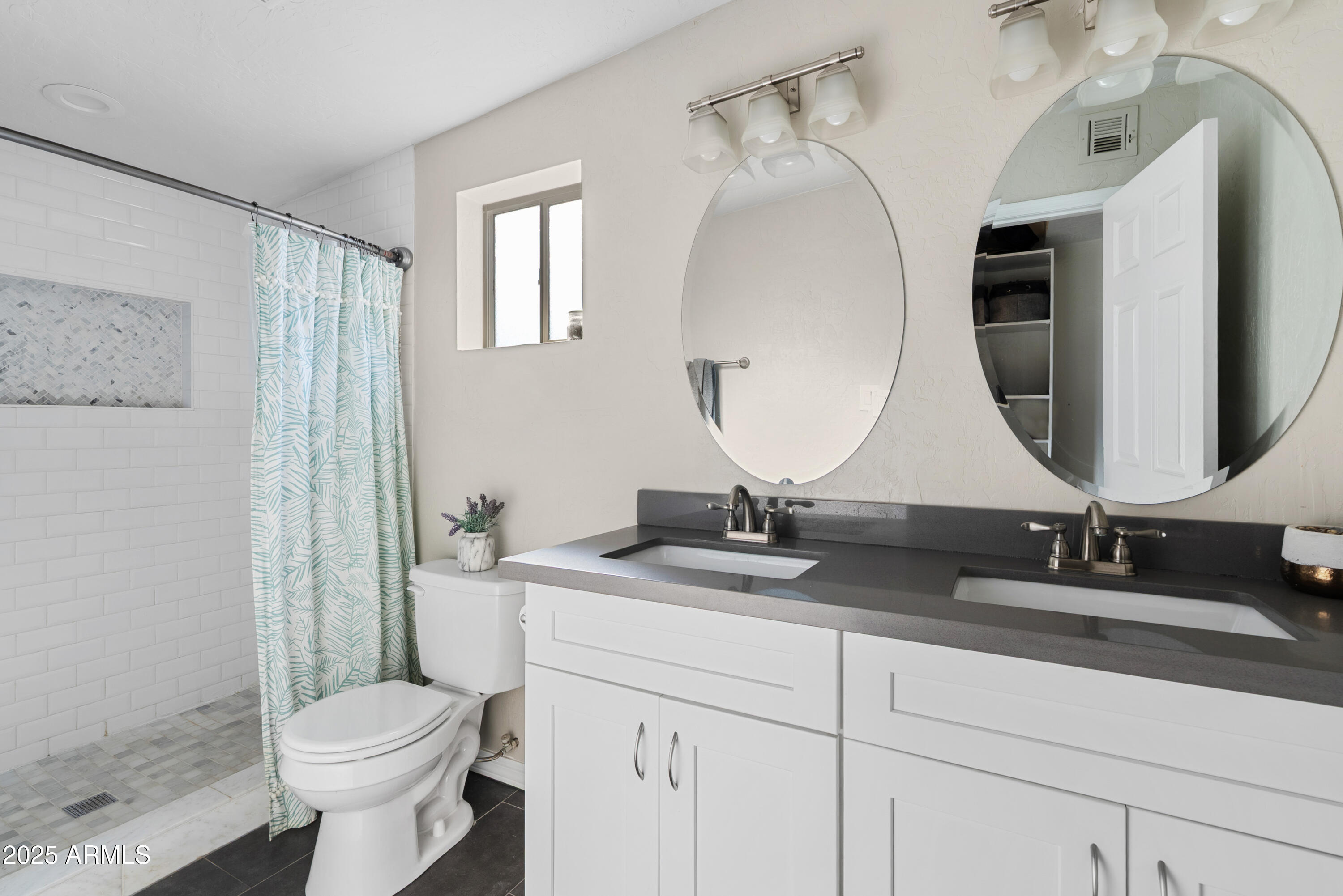 2147 West Osborn Road Phoenix, AZ 85015 - Photo 16 of 29 DSC02043