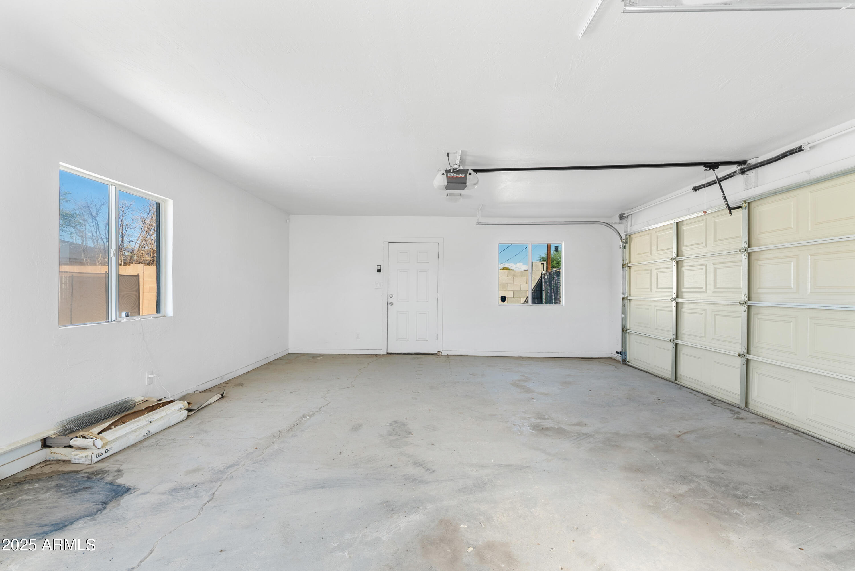 2147 West Osborn Road Phoenix, AZ 85015 - Photo 27 of 29 DSC02107