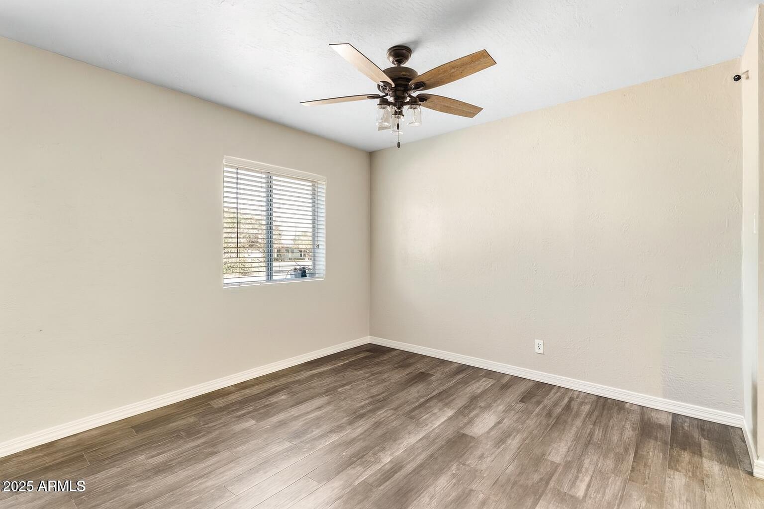 2147 West Osborn Road Phoenix, AZ 85015 - Photo 6 of 29 vacant2