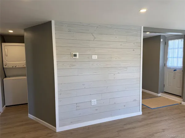 $2,200 | 2126 Highway 17K, Unit 3, Montgomery, NY 12549