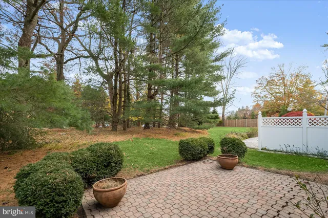 $865,000 | 12 Sawgrass Court, Lutherville-Timonium, MD 21093