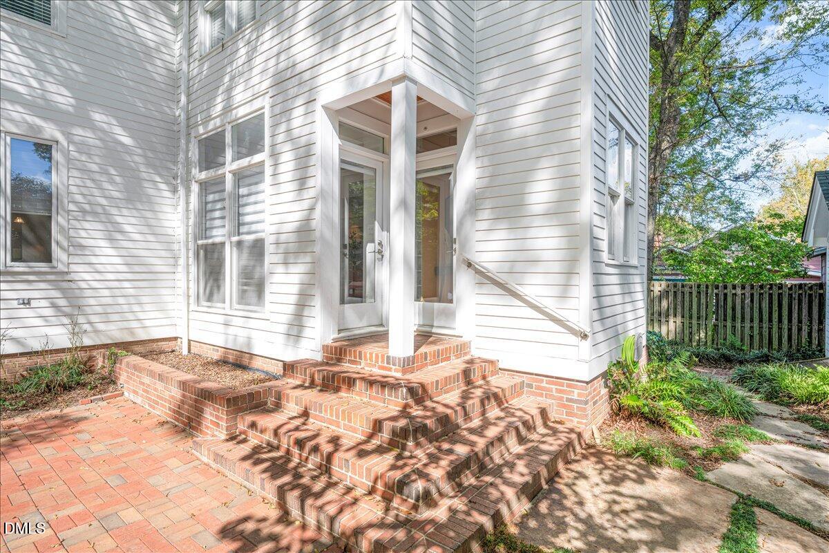 530 Elm Street Raleigh, NC 27604 - Photo 43 of 47 43-40