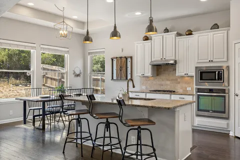 $515,000 | 5433 Texas Bluebell Drive, Spicewood, TX 78669