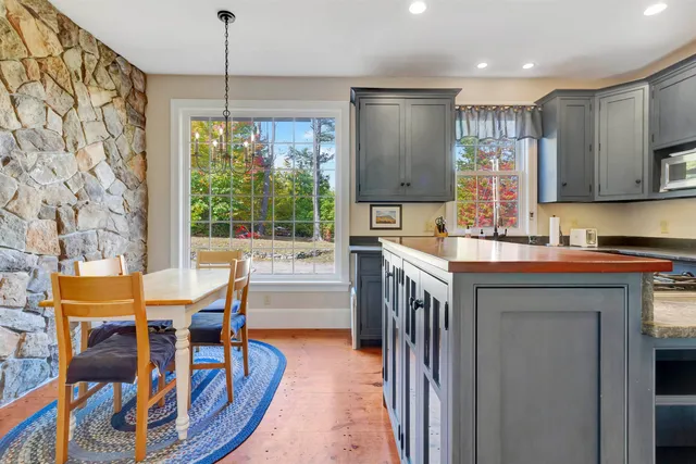 $815,000 | 810 Quarry Road, Chester, VT 05143