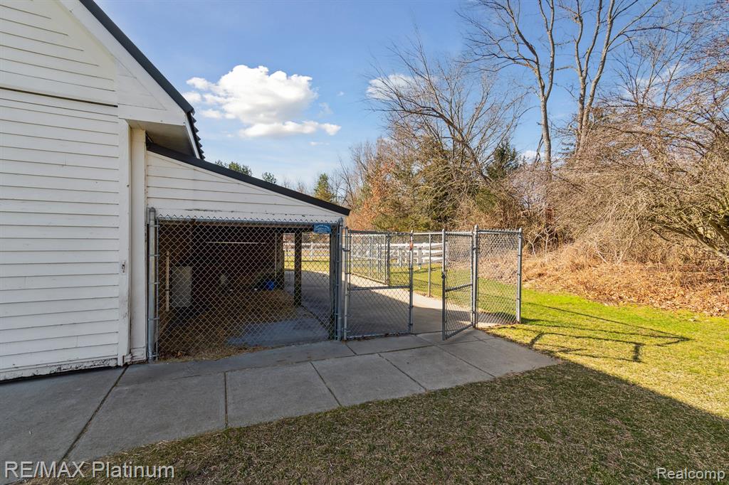 3304 Outback Trail Pinckney, MI 48169 - Photo 39 of 50