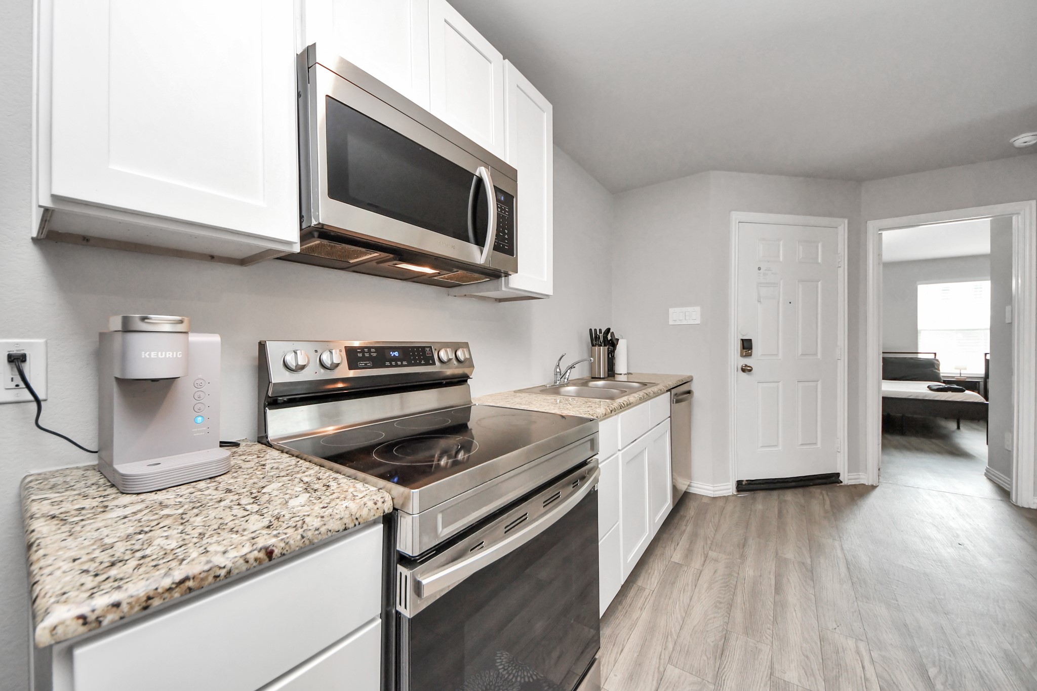 9027 Madera Road, Unit A Houston, TX 77078 - Photo 23 of 49