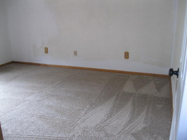 2235 Valleydale Road Salem, VA 24153 - Photo 11 of 19 IMG_2188_50