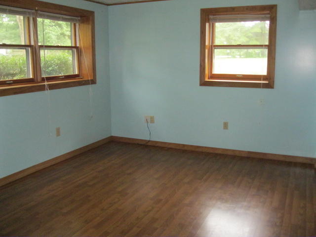 2235 Valleydale Road Salem, VA 24153 - Photo 15 of 19 IMG_2188_67