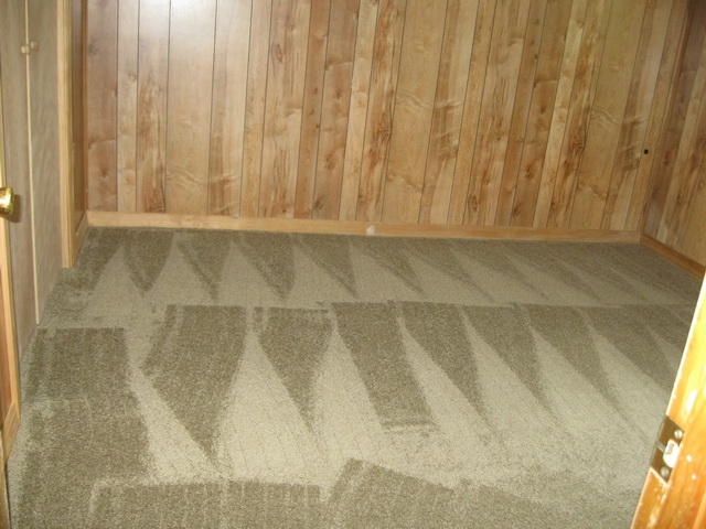 2235 Valleydale Road Salem, VA 24153 - Photo 17 of 19 IMG_2188_72
