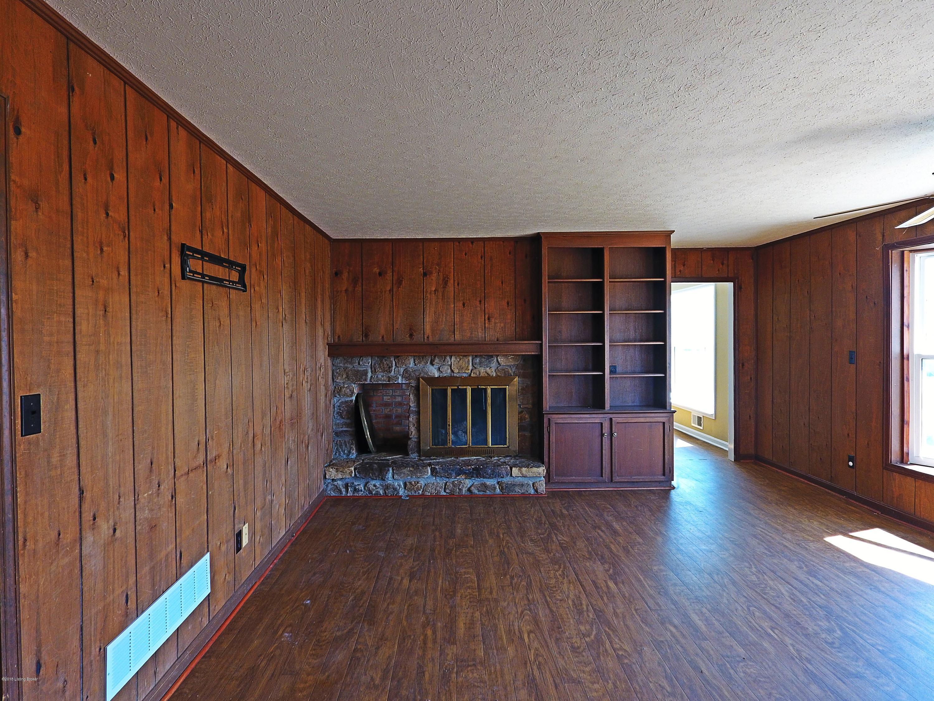7085 Smithfield Road Smithfield, KY 40068 - Photo 18 of 41 Photo Apr 13, 6 19 55 PM