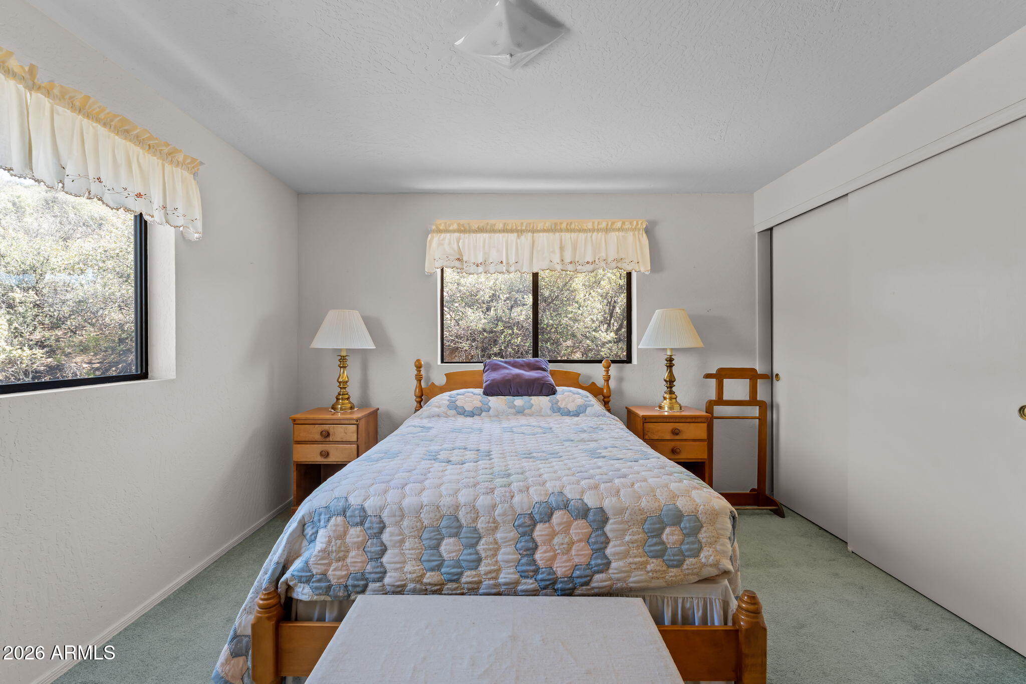 17839 Pinon Lane Peeples Valley, AZ 86332 - Photo 9 of 24 28-web-or-mls-DSC01579 (1)