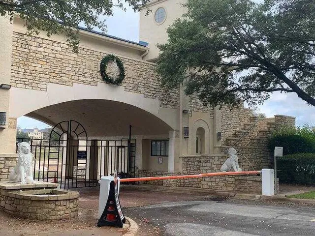 $1,395 | 3404 American Drive, Unit 2216, Lago Vista, TX 78645