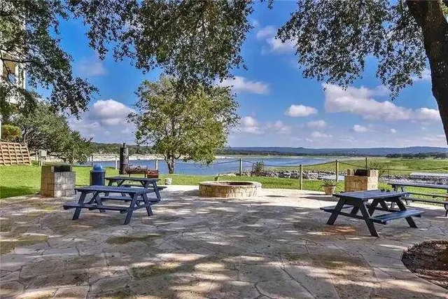 $1,395 | 3404 American Drive, Unit 2216, Lago Vista, TX 78645