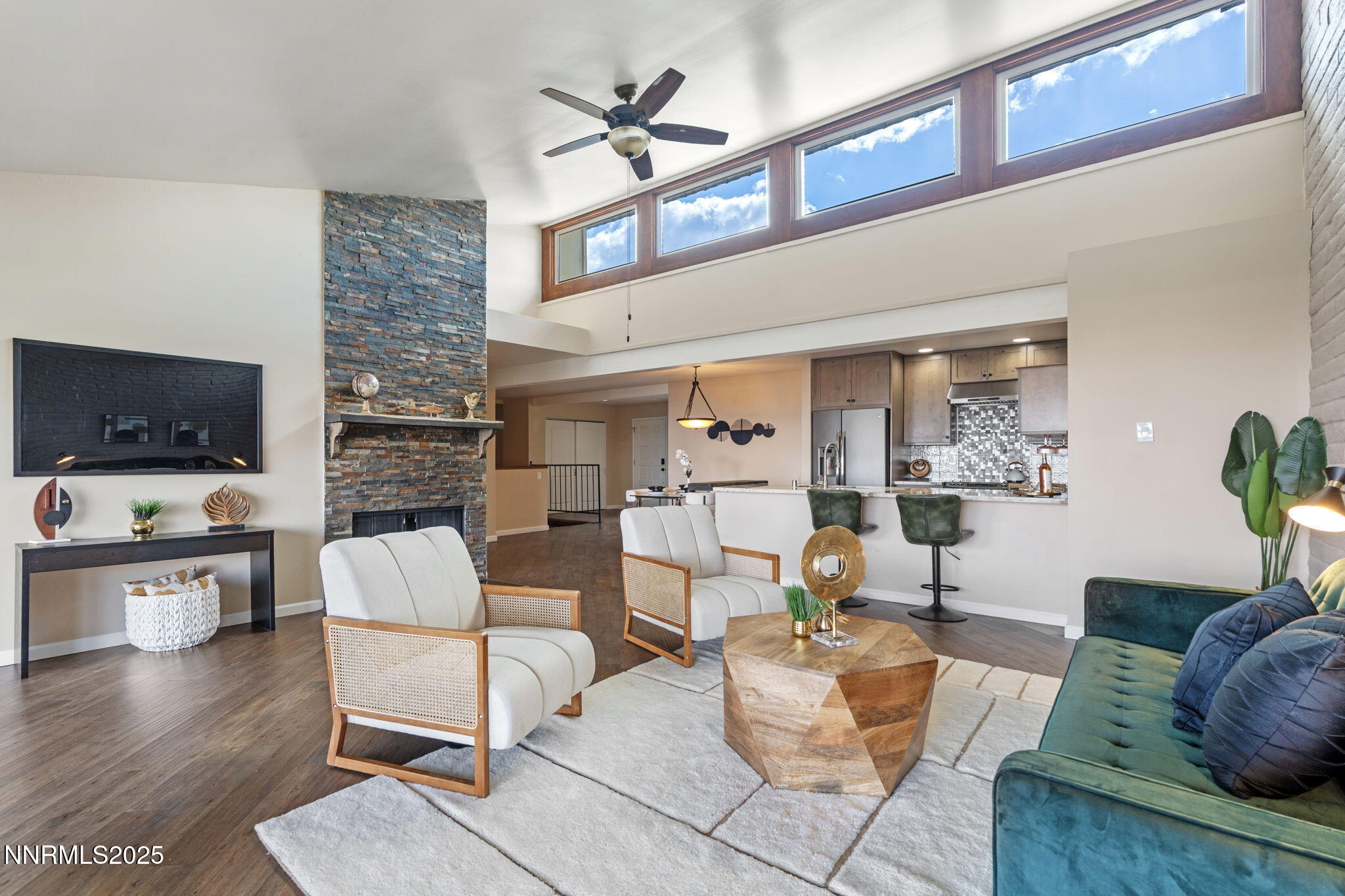 3471 Skyline Boulevard Reno, NV 89509 - Photo 19 of 45 27-web-or-mls-DSC00199