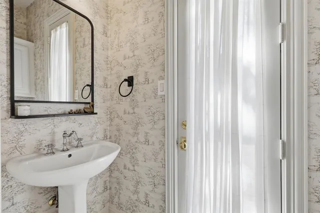 $1,285,000 | 827 Cambridge Manor Lane, Coppell, TX 75019