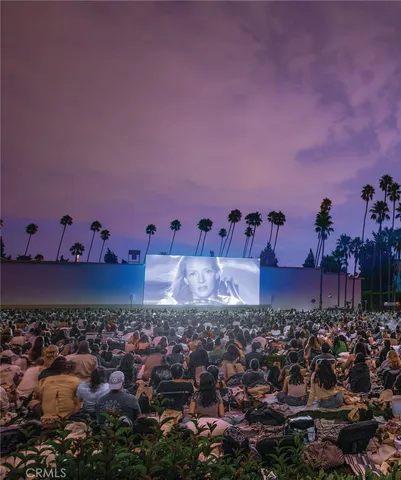 $1,100,000 | 1015 North Gower Street, Los Angeles, CA 90038