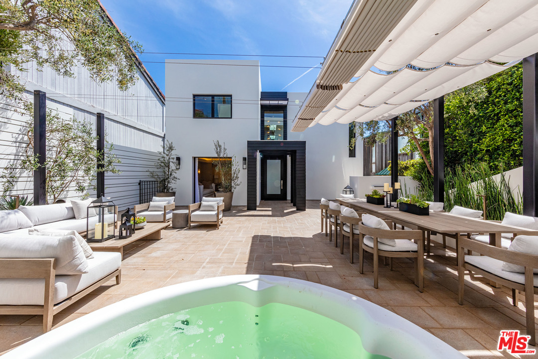 24146 Malibu Road Malibu, CA 90265 - Photo 11 of 49