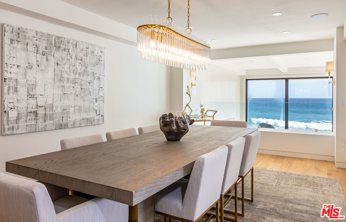 24146 Malibu Road Malibu, CA 90265 - Photo 15 of 49