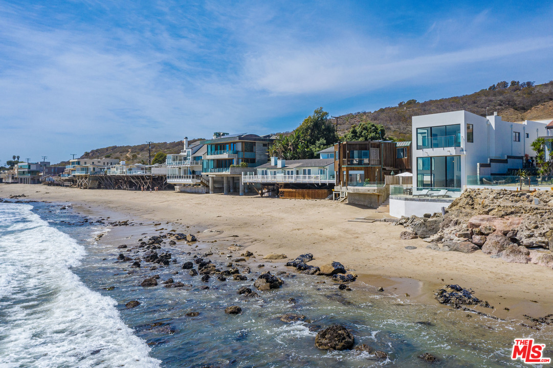 24146 Malibu Road Malibu, CA 90265 - Photo 4 of 49