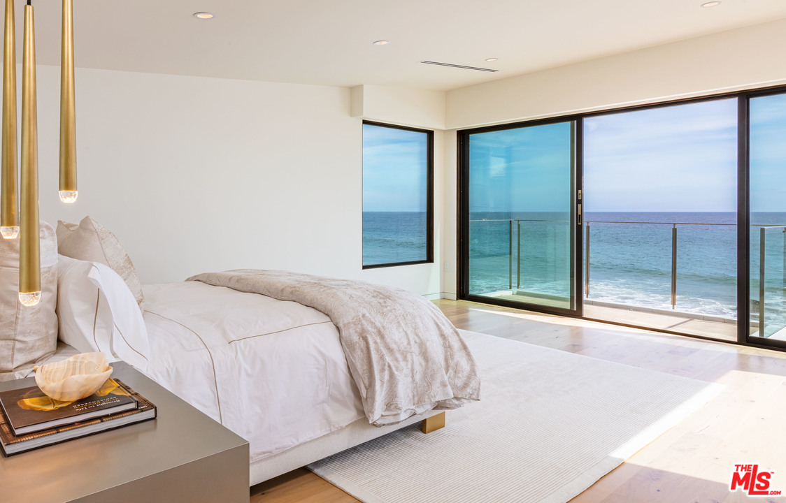 24146 Malibu Road Malibu, CA 90265 - Photo 31 of 49