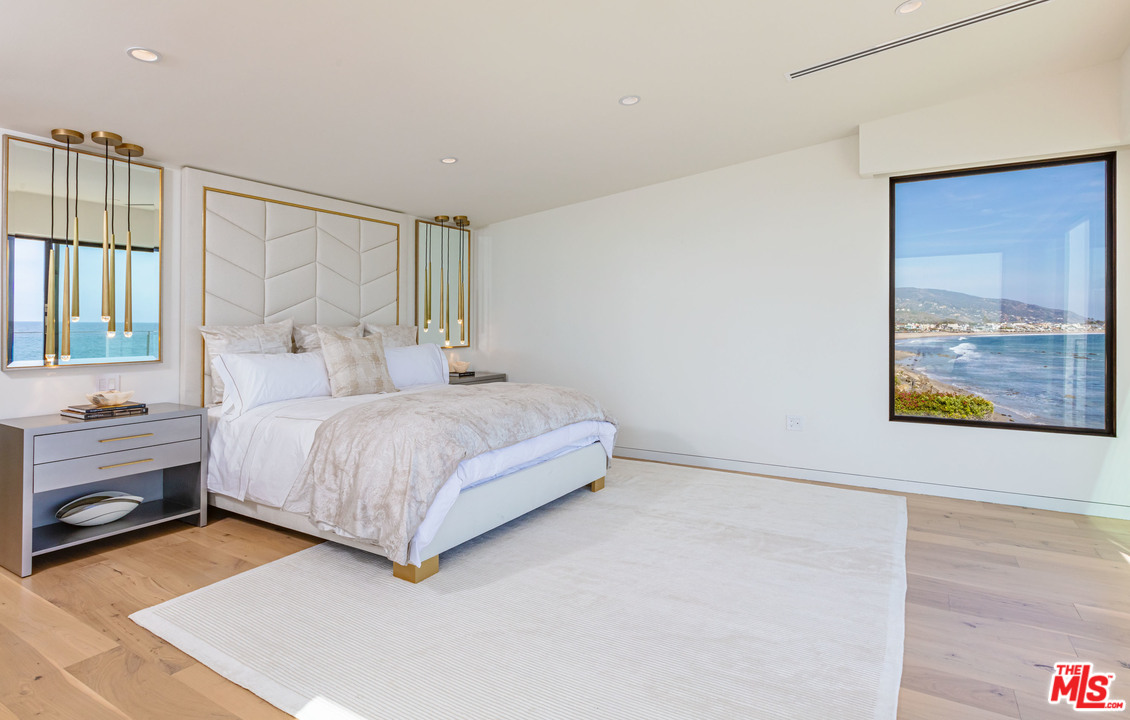 24146 Malibu Road Malibu, CA 90265 - Photo 32 of 49