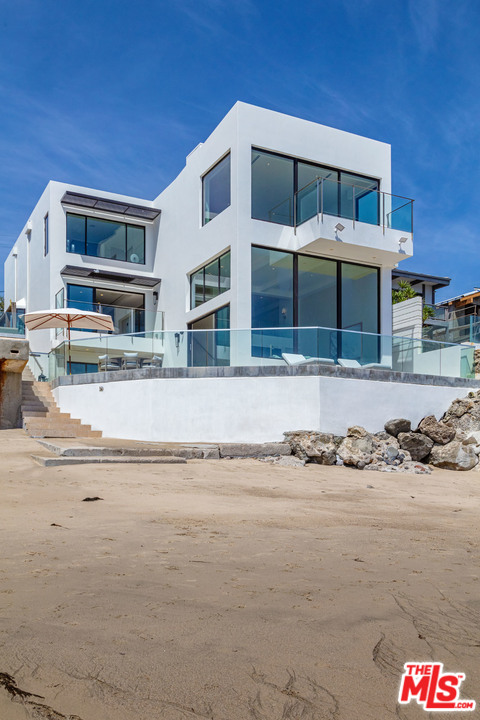 24146 Malibu Road Malibu, CA 90265 - Photo 5 of 49