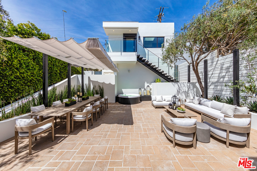 24146 Malibu Road Malibu, CA 90265 - Photo 10 of 49