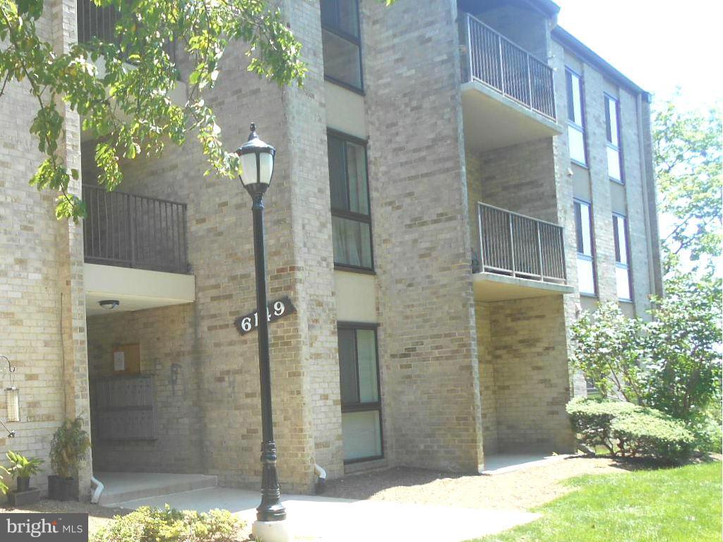 6149 Edsall Road, Unit I Alexandria, VA 22304 - Photo 1 of 30 Exterior (Front)