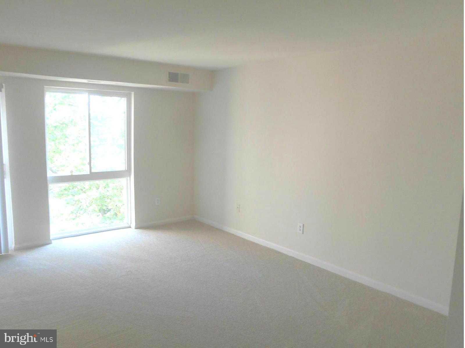 6149 Edsall Road, Unit I Alexandria, VA 22304 - Photo 14 of 30 Bedroom