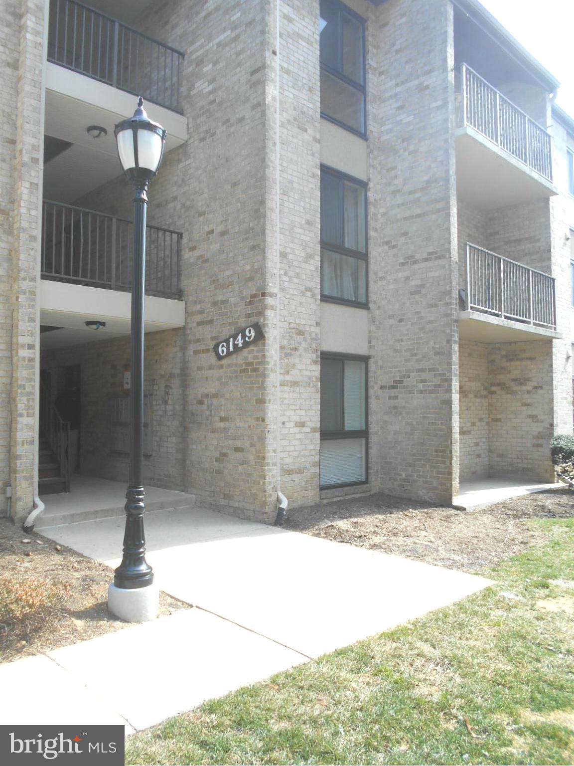 6149 Edsall Road, Unit I Alexandria, VA 22304 - Photo 21 of 30 Exterior (Front)