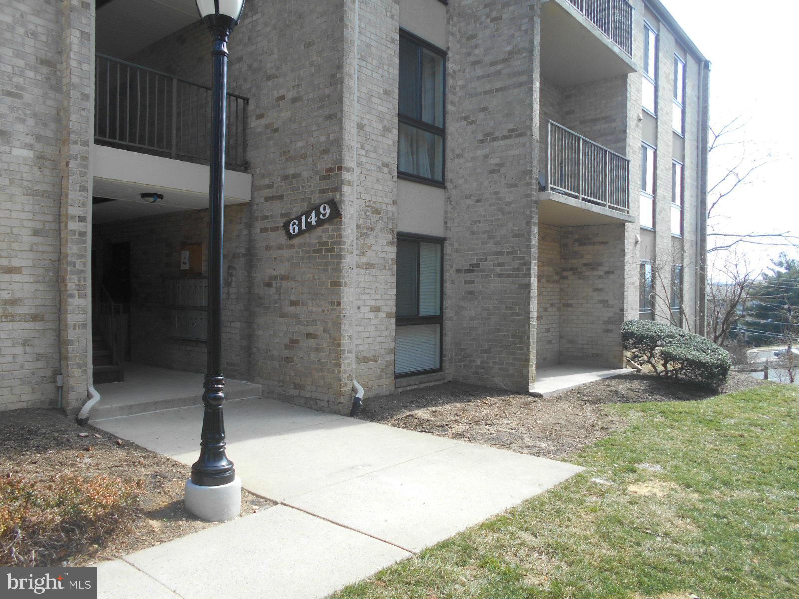6149 Edsall Road, Unit I Alexandria, VA 22304 - Photo 30 of 30 Exterior (Front)