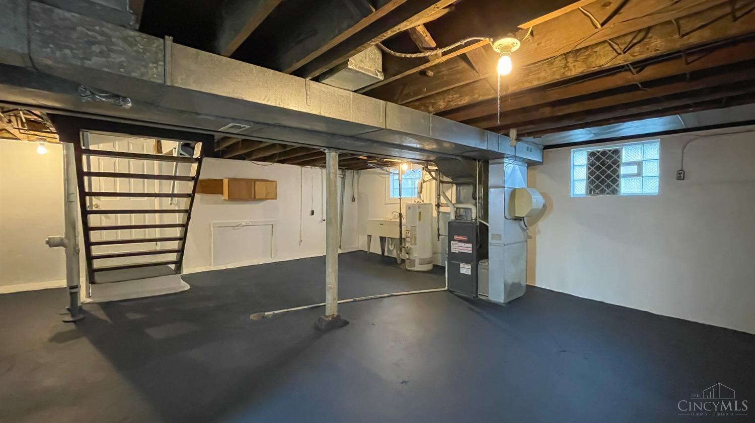 1501 Adams Road Cincinnati, OH 45231 - Photo 11 of 20 Gallery Image 11