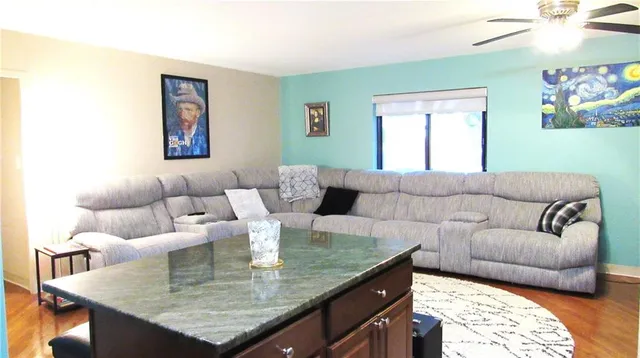 $198,000 | 803 West 48th Street, Unit 101, Kansas City, MO 64112