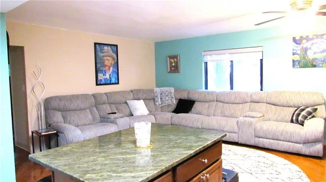 $198,000 | 803 West 48th Street, Unit 101, Kansas City, MO 64112