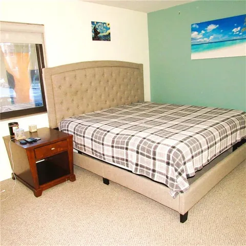 $198,000 | 803 West 48th Street, Unit 101, Kansas City, MO 64112