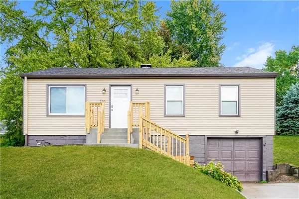 $210,000 | 219 Maple Drive, Monroeville, PA 15146