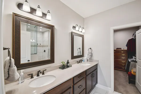 $599,900 | 1976 Mulberry Lane, Carver, MN 55315
