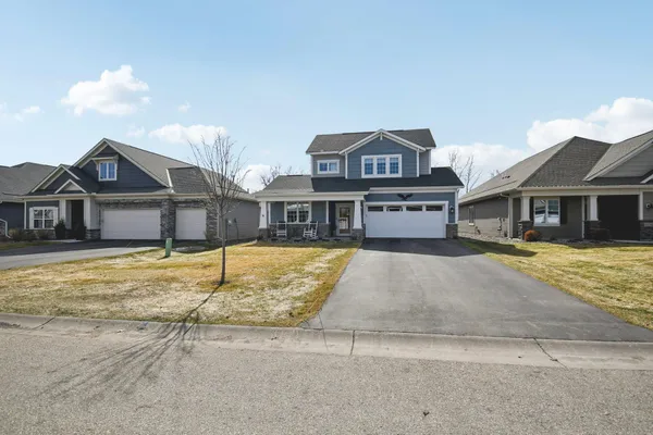 $599,900 | 1976 Mulberry Lane, Carver, MN 55315