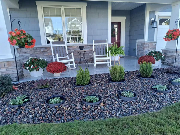 $599,900 | 1976 Mulberry Lane, Carver, MN 55315