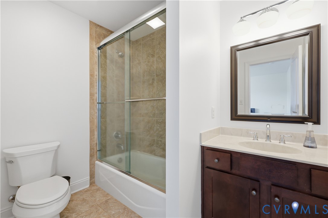 14849 Elliot Ridge Way Glen Allen, VA 23059 - Photo 51 of 78 Bedroom 3 Full Bathroom