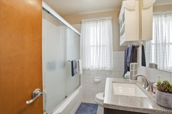 $229,990 | 84 Cortland Avenue, Tonawanda, NY 14223