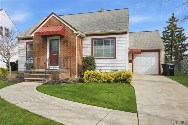 $229,990 | 84 Cortland Avenue, Tonawanda, NY 14223