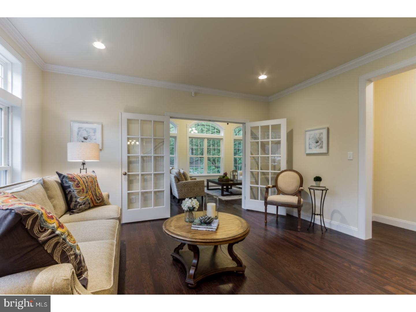 896 Hollow Road Wayne, PA 19087 - Photo 3 of 25