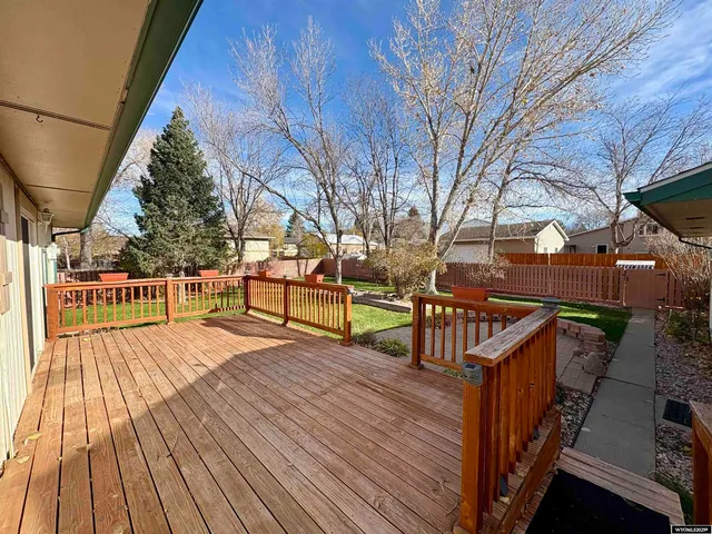 $389,000 | 627 Harrison Street, Douglas, WY 82633