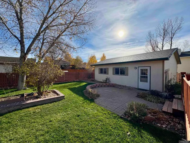 $389,000 | 627 Harrison Street, Douglas, WY 82633